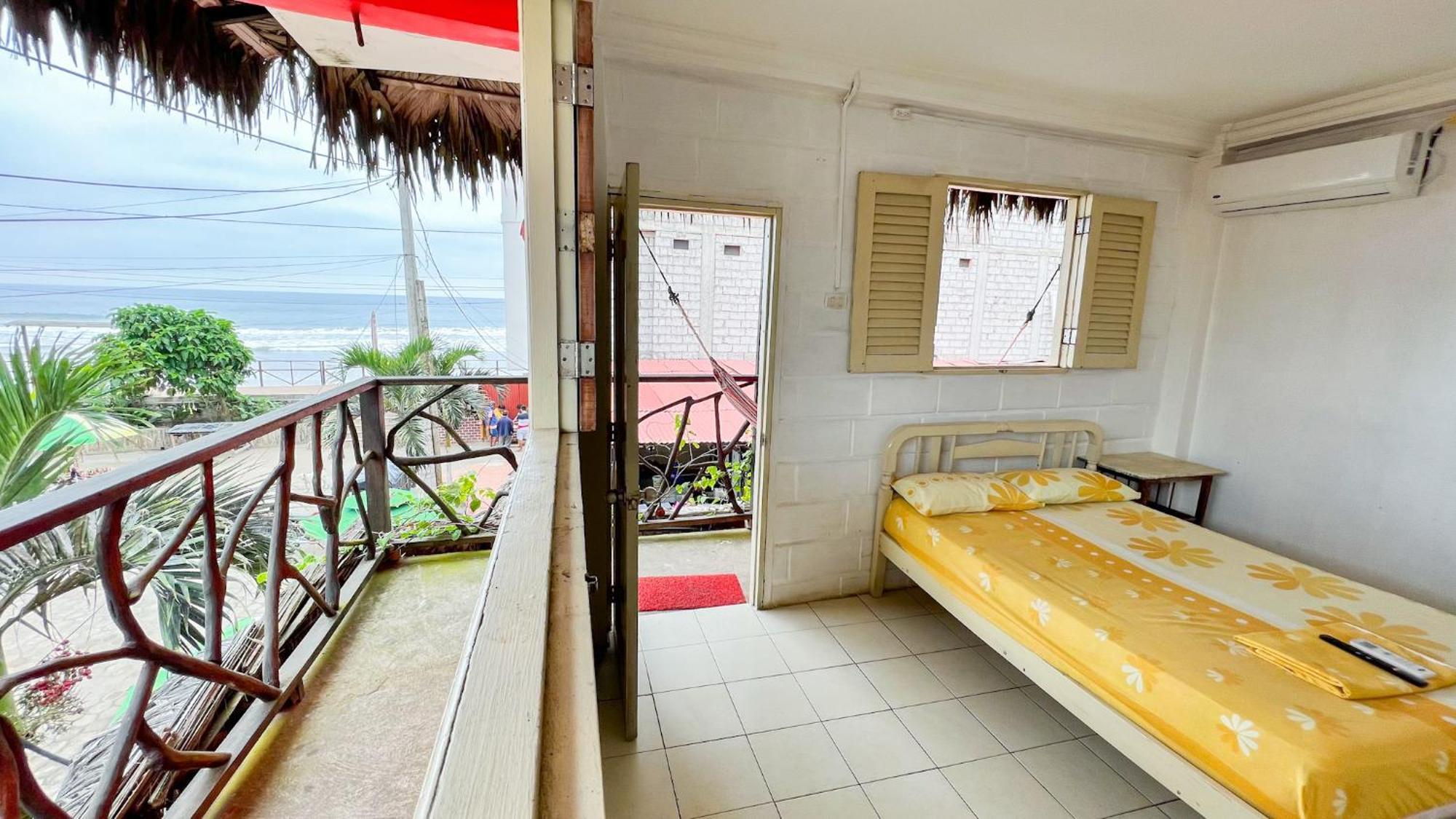 Arrecife Montanita Hostal Montañita Exterior foto